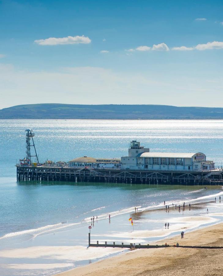 Lovely Apartment, One Minute From Bournemouth Beach And Town. ภายนอก รูปภาพ